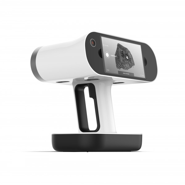 Escáner 3D inalámbrico Artec Leo